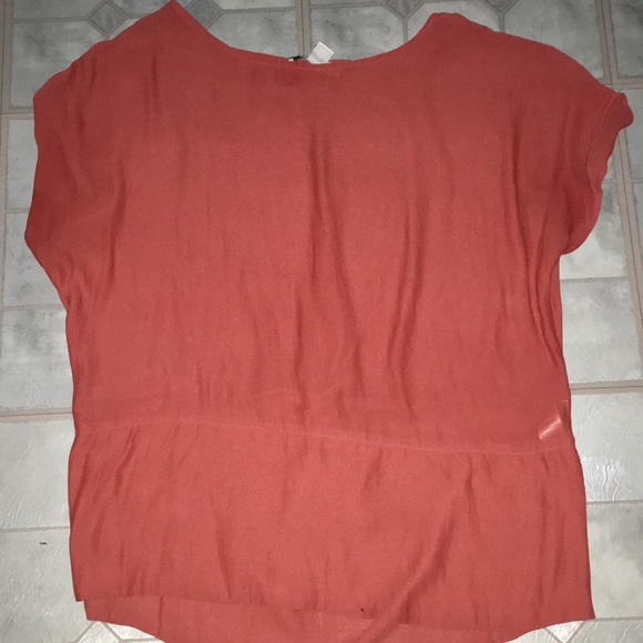 blouse - Picture 1 of 2